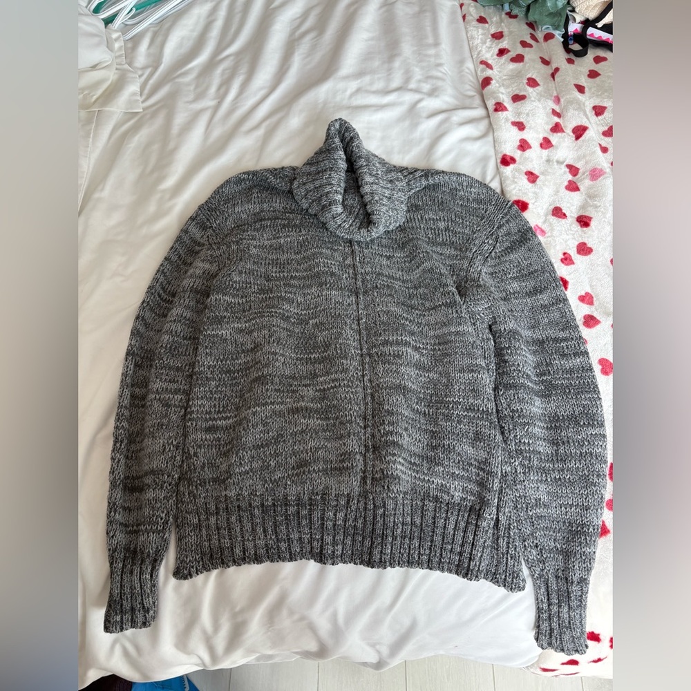 Knit turtleneck